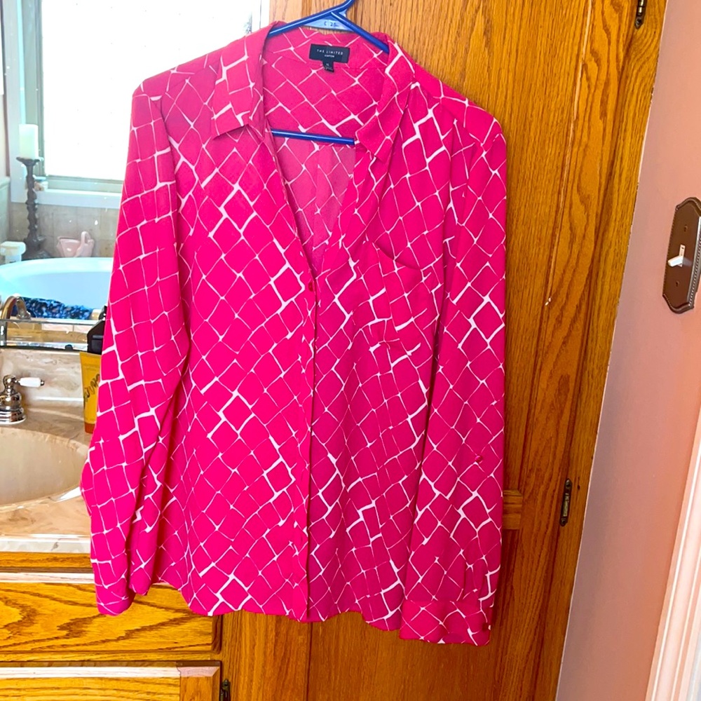 The limited Button up Blouse!!